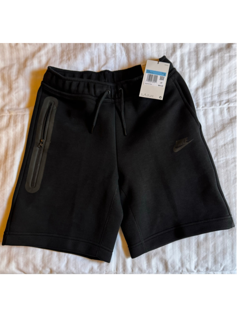 Kid’s Nike Tech Fleece Athletic Shorts Black Size M